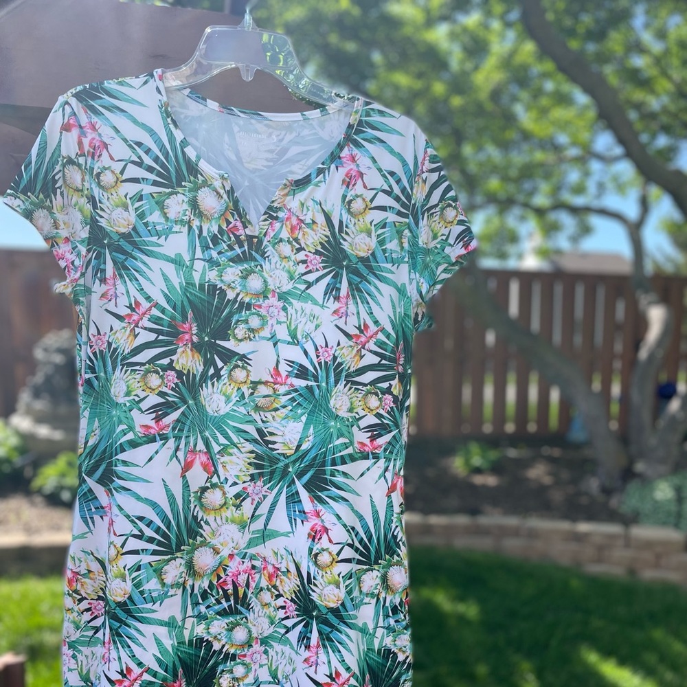 Reel Legends Tropical Print Dress - Green and White